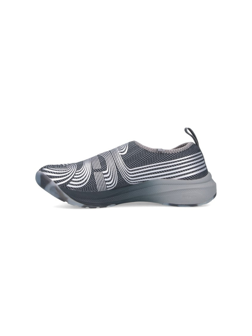 Asics Grey Textured Herringbone Split-Toe Sneakers