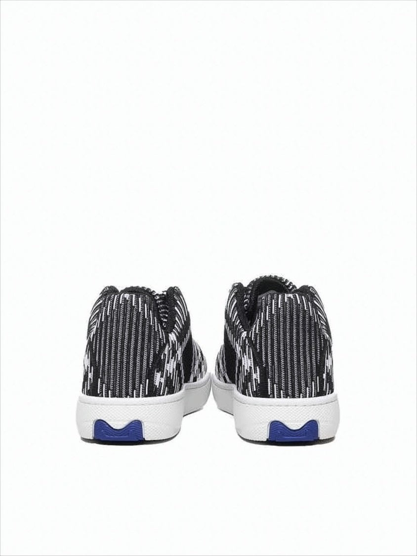 Burberry Low-Top Sneakers With Textured Upper