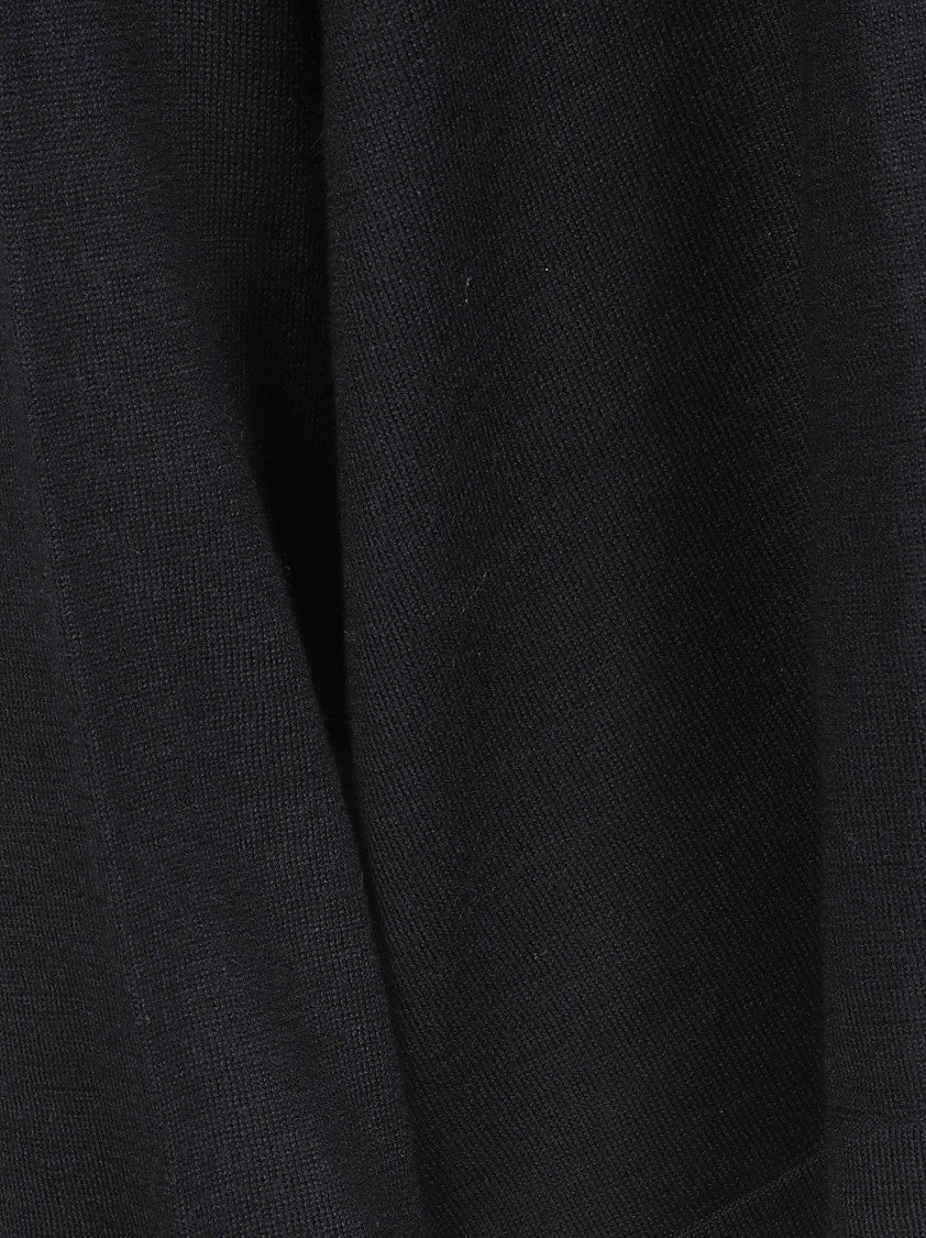 Be You Relaxed V-Neck Long-Sleeved Top