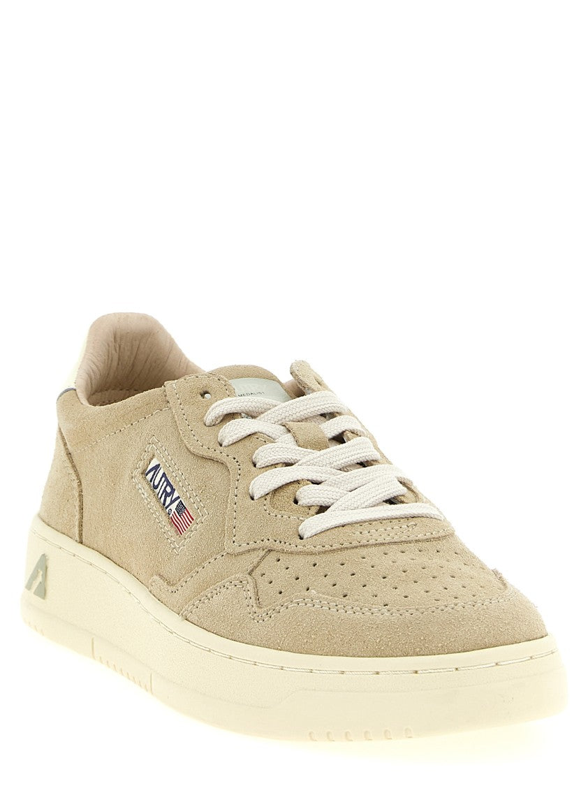 Autry 'Medalist Low' Sneakers