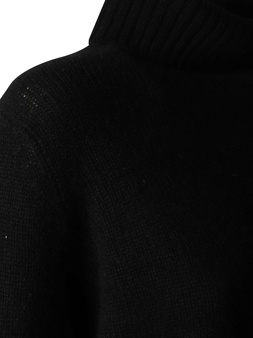 Be You Cropped Turtleneck Sweater With Ribbed Neckline And Fitted Silhouette