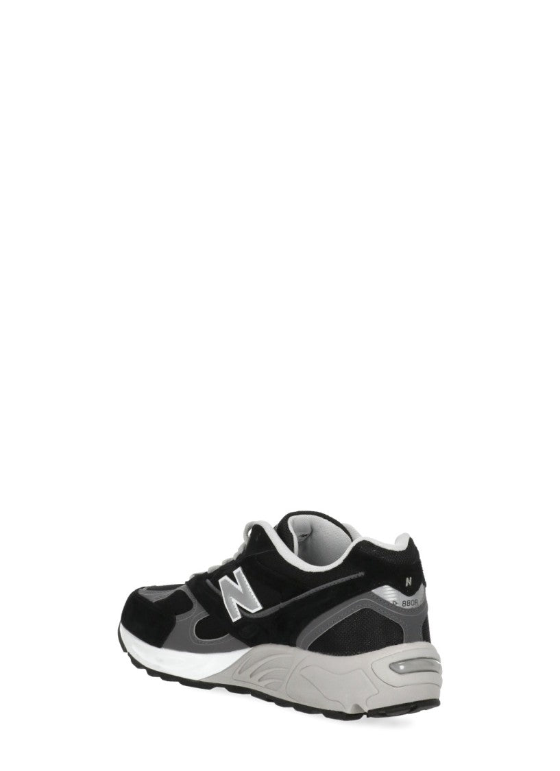 New Balance Black Unisex Low-Top Sneakers
