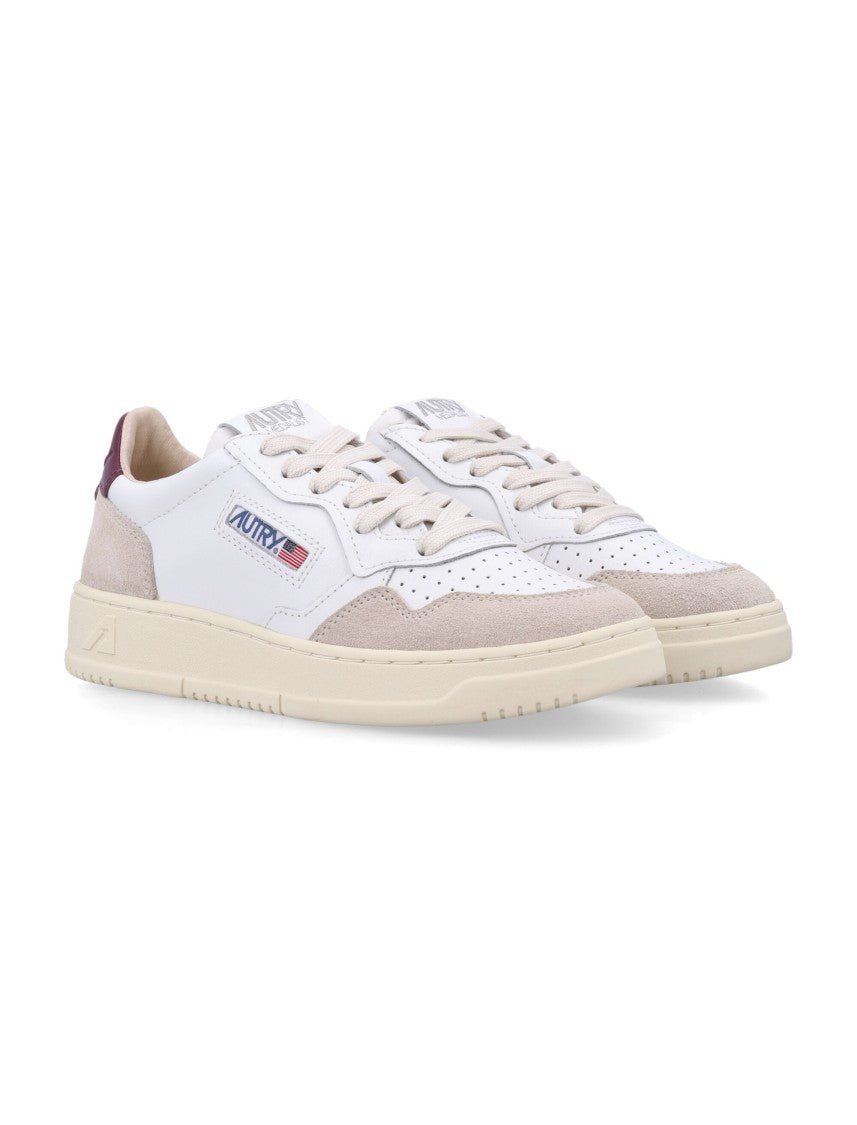 Autry Medalist Low-Top Sneakers