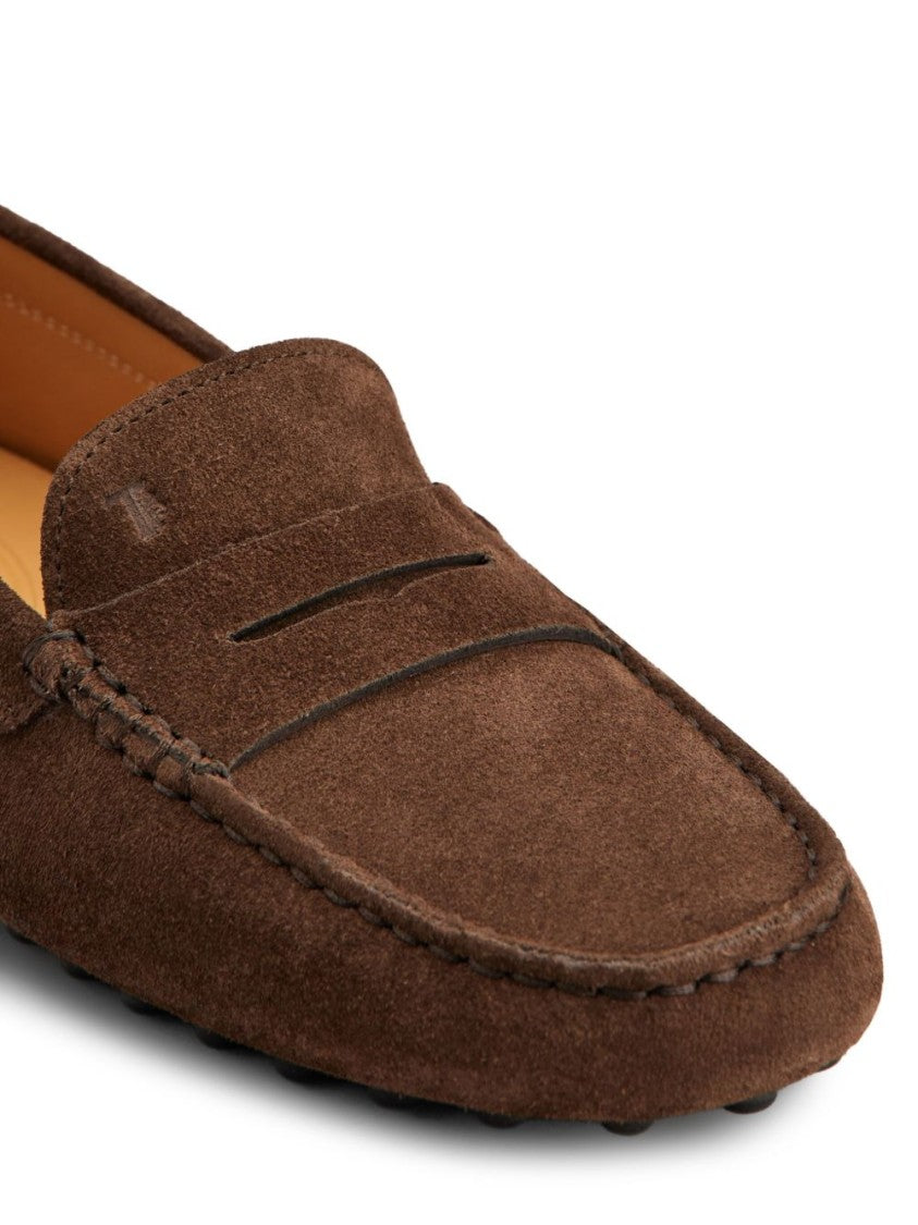 Tod's Chic Calf Leather Flat Shoes
