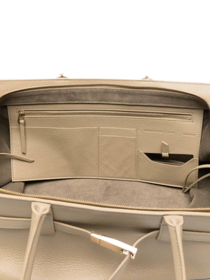 Benedetta Bruzziches Structured Detachable Shoulder Strap Minimalist Handbag