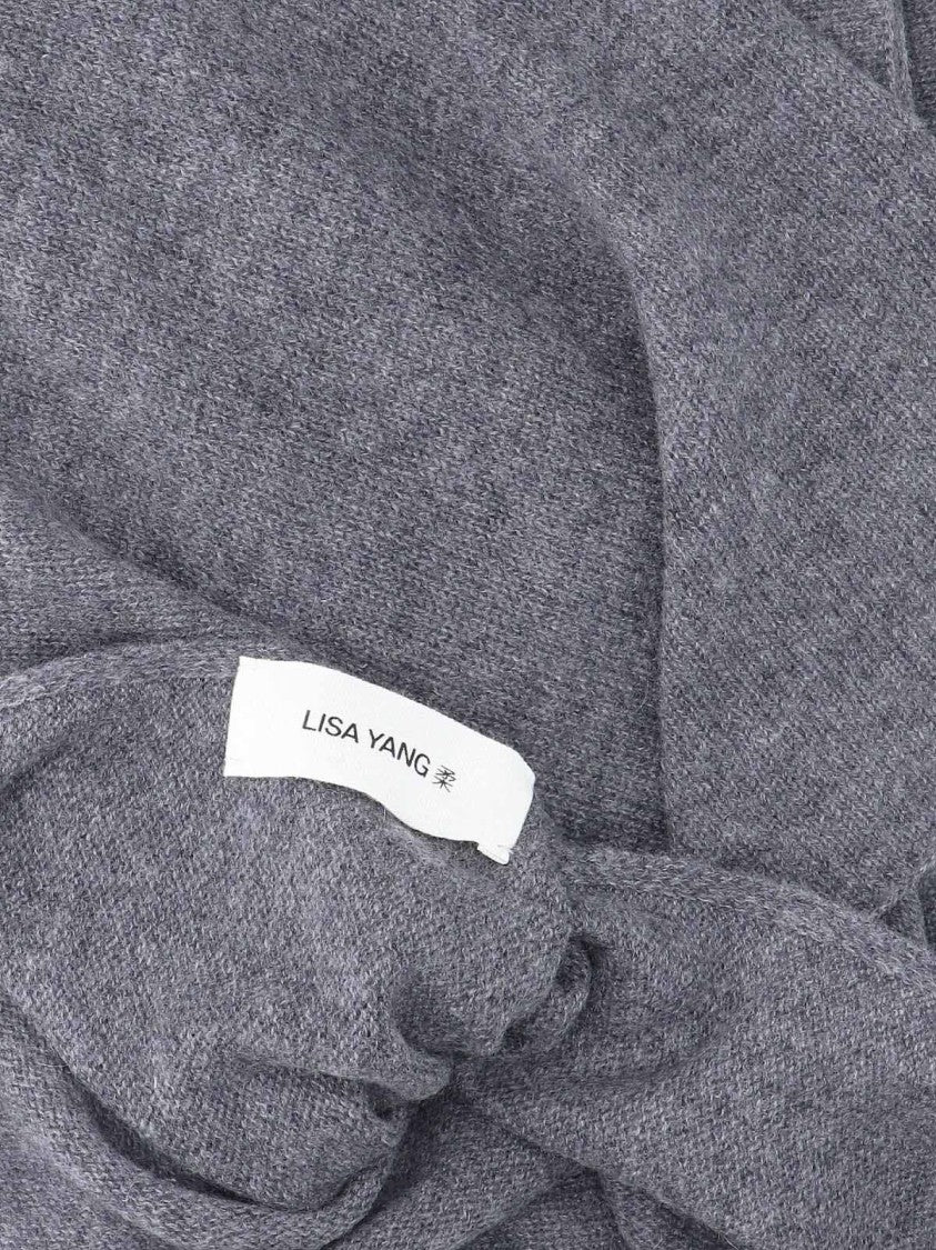 Lisa Yang Finely Knit Grey Scarf With Minimalist Design