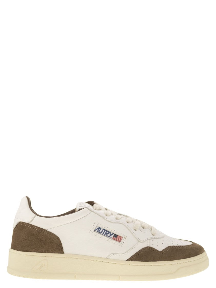 Autry Medalist Low - Sneakers In Goatskin And Suede