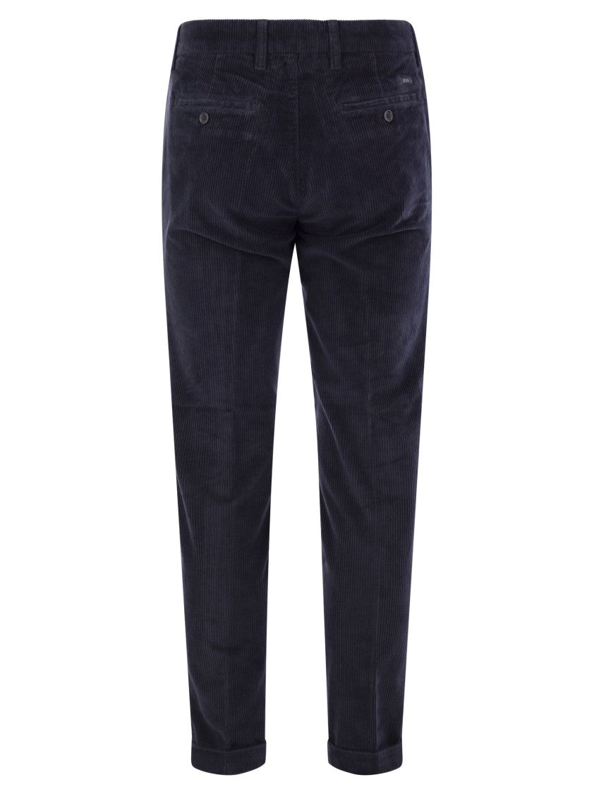 Fay Slim-Fit Corduroy Capri Trousers With Tailored Silhouette