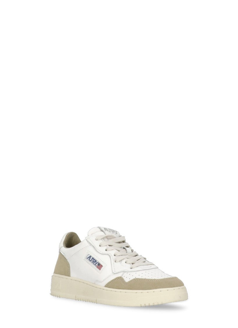 Autry Medalist Low Sneakers