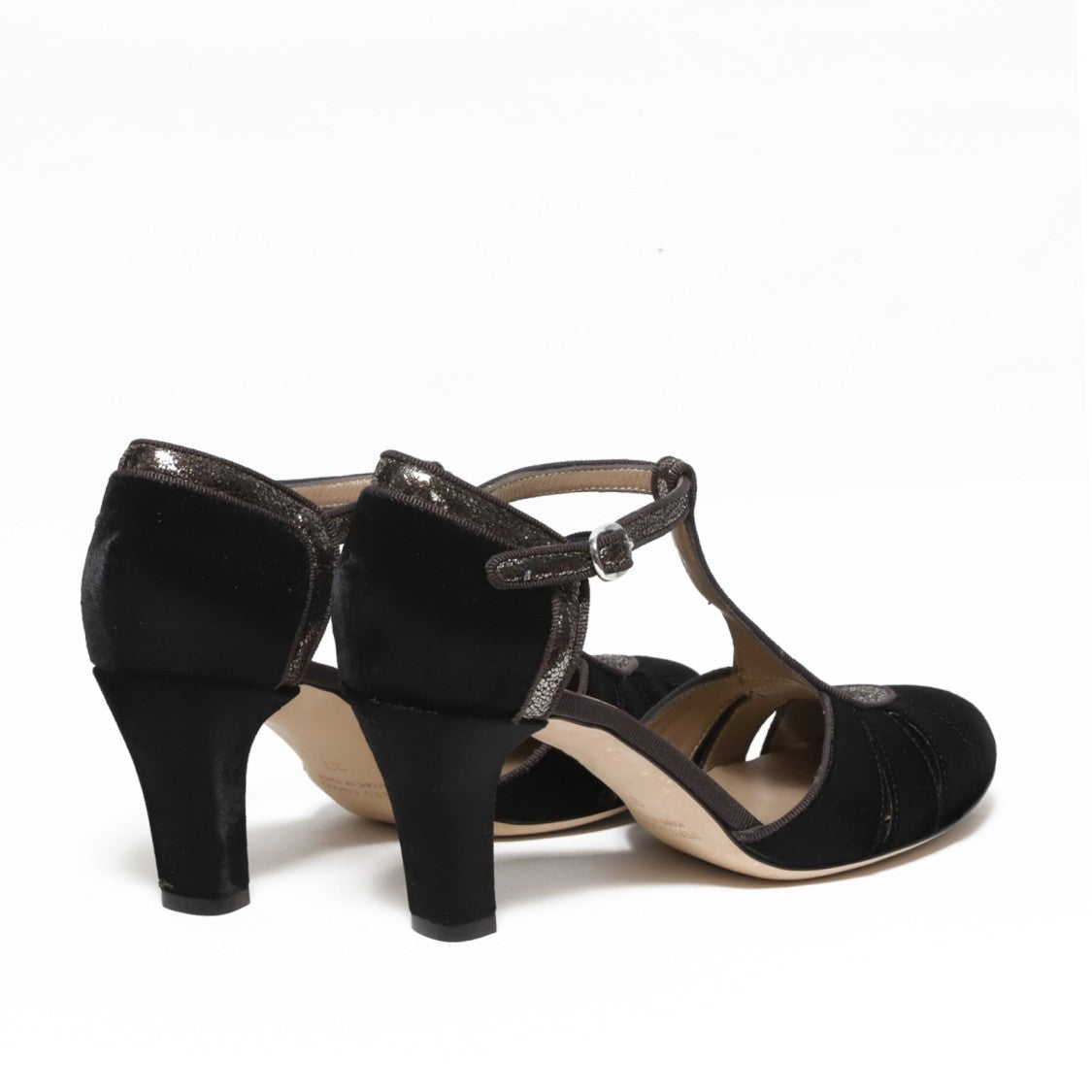 Gielle Charleston Shoe In Black Velvet