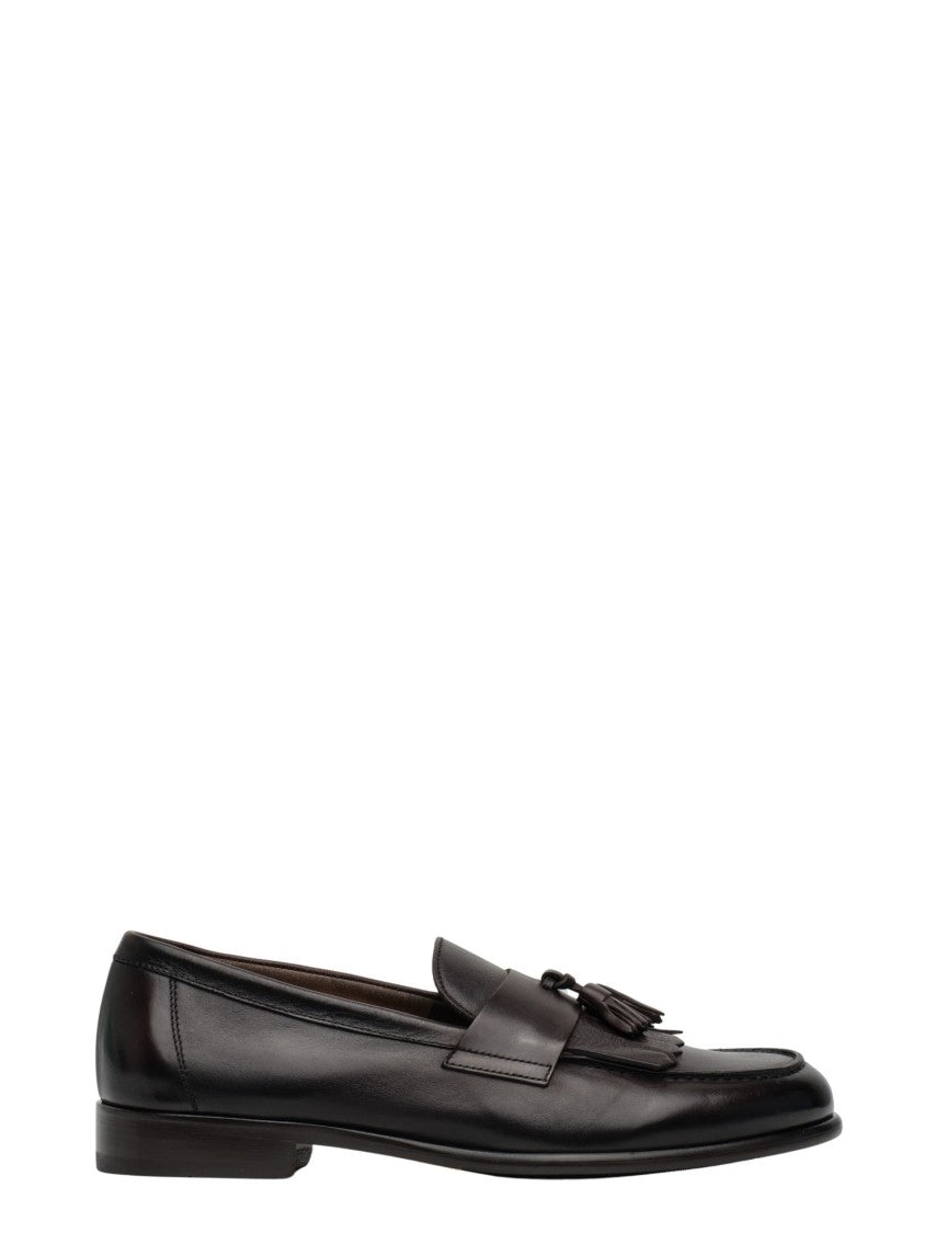 Doucal's Tassel Loafer