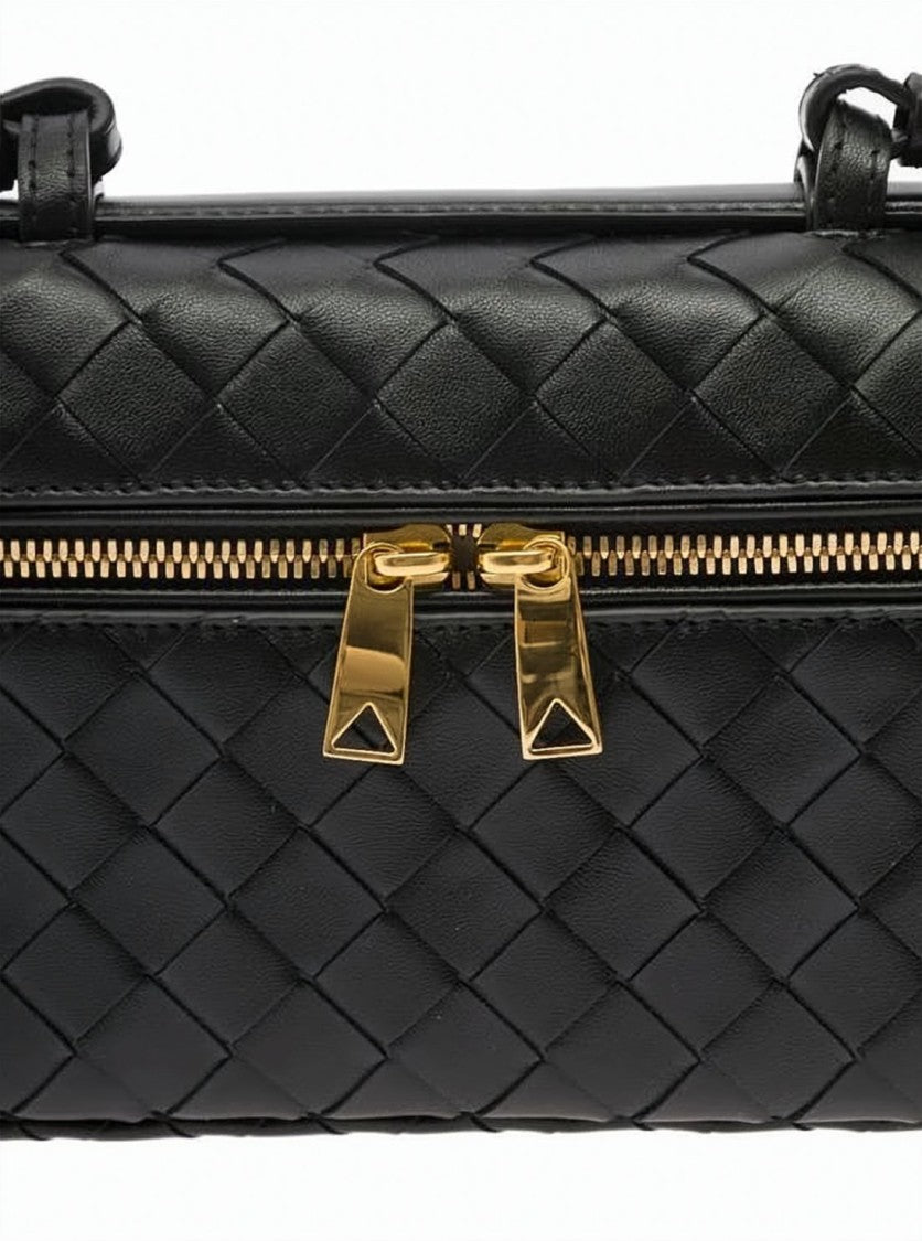 Bottega Veneta Intrecciato Pattern Woven Calf Leather Vanity Case Bag