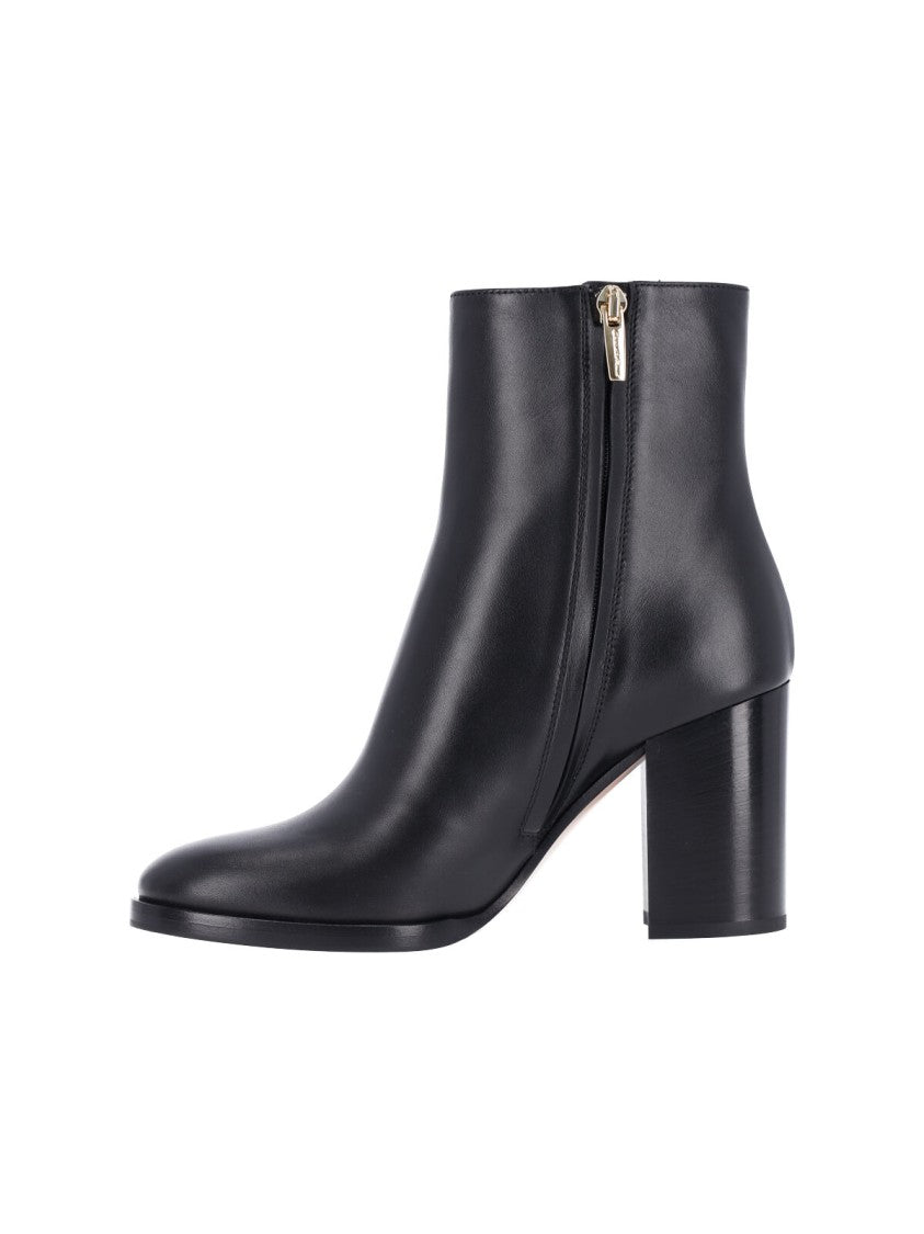 Gianvito Rossi Pointed-Toe Black Calf Leather Ankle Boots