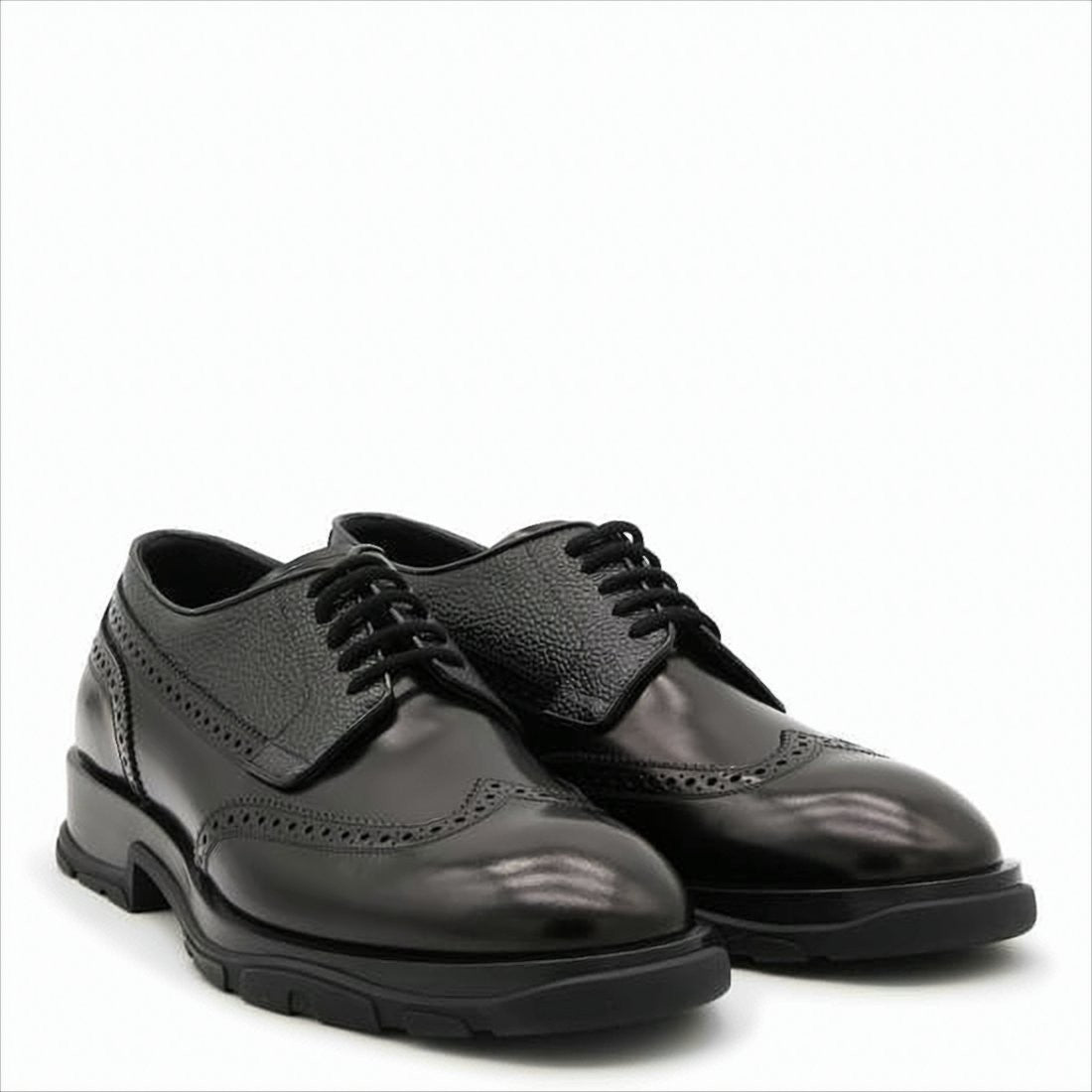 Alexander Mcqueen Leather Wingtip Loafers With Brogue Detailing
