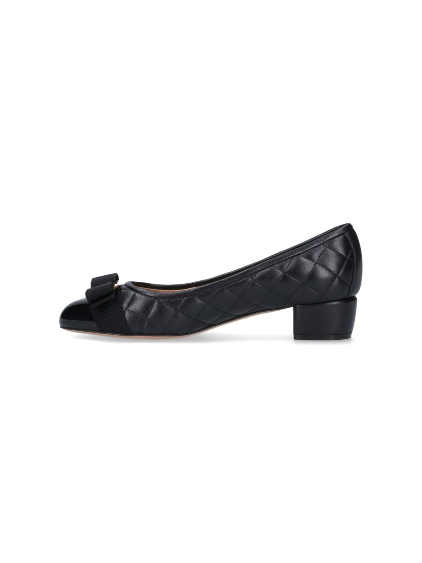Ferragamo "Varina" Pumps Black