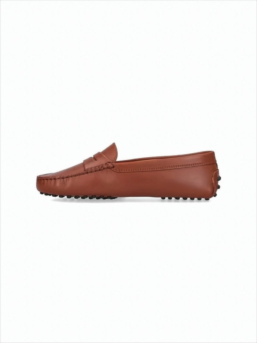 Tod's Polished Leather Loafer With Classic Penny Strap