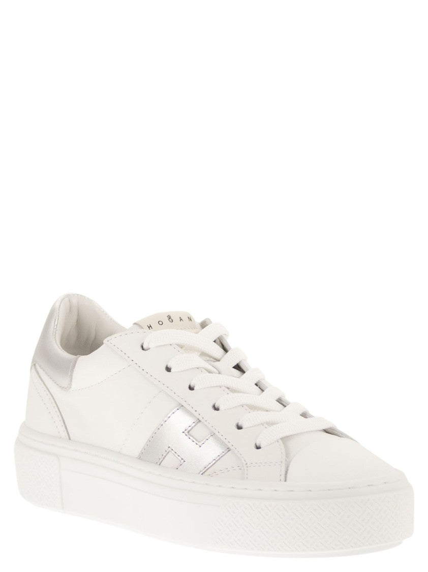 Hogan Skate-Inspired Trainers With Sole