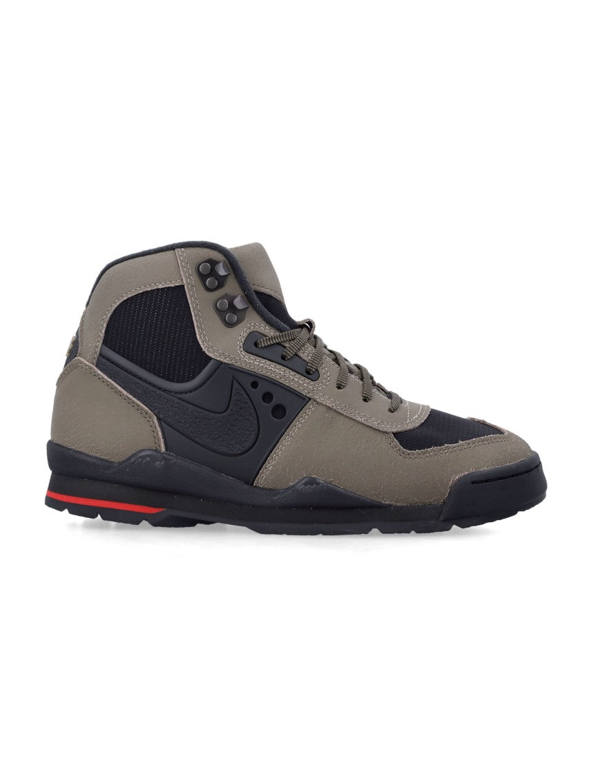 Nike Baltoro Suede Accent Active Sneakers