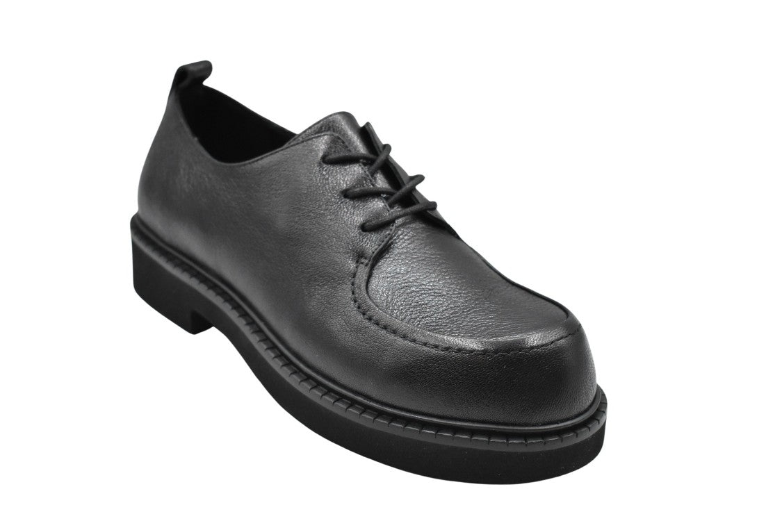 Jeannot Lace-Up Capra Nero Shoes With Textured Leather