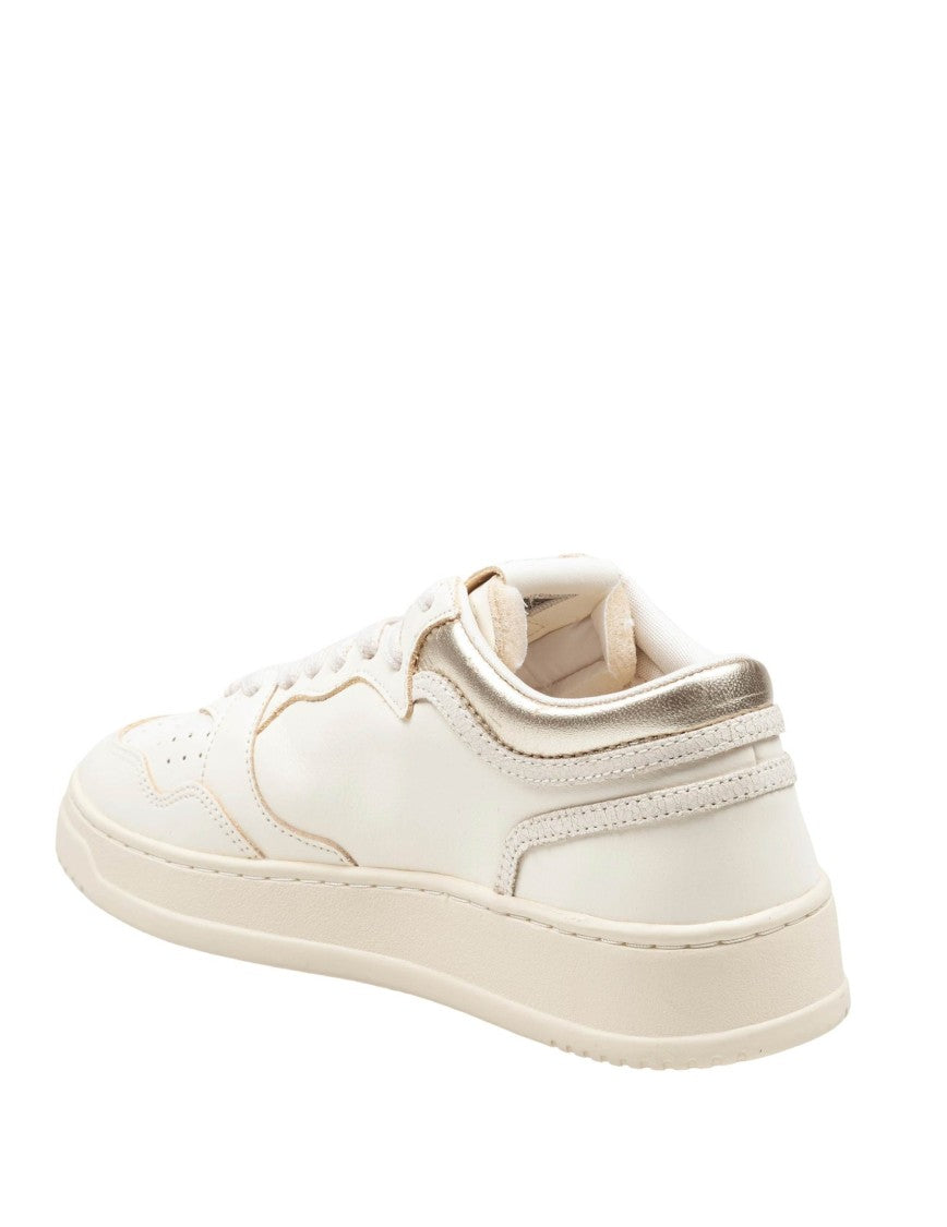 Autry Sneakers Med-Way Cream Leather Sneakers