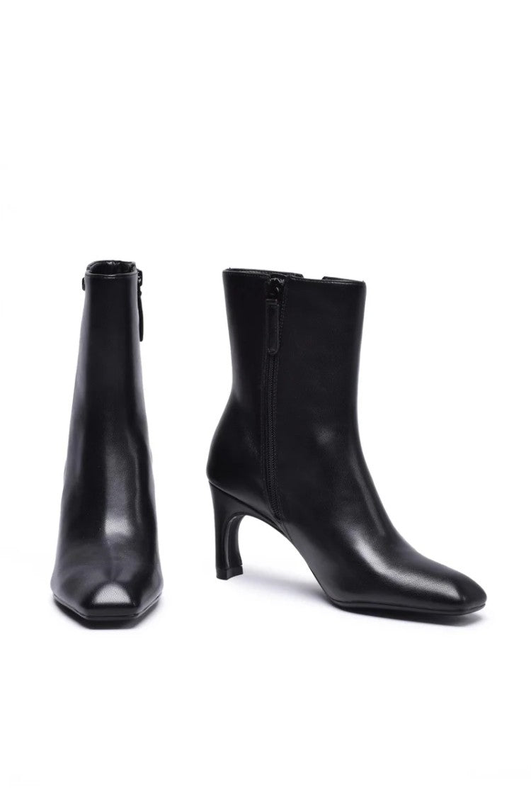 Armani Exchange Rubber Ankle Boot - Black