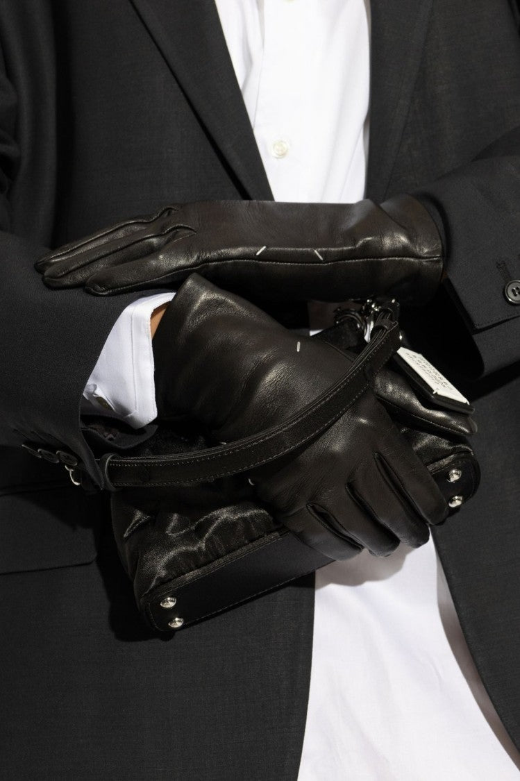 Maison Margiela Four Stitches Gloves – Black