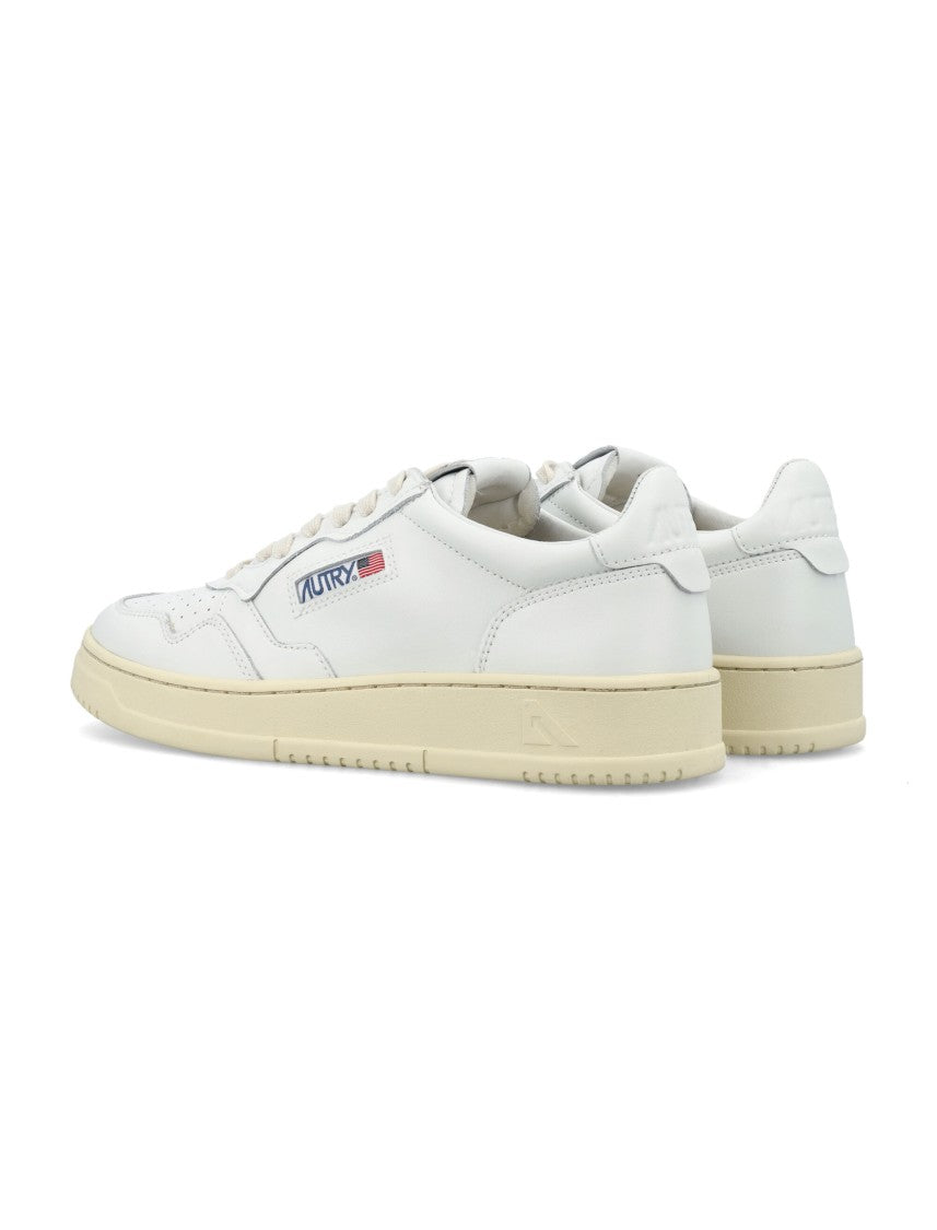 Autry Medalist Low-Top Sneakers