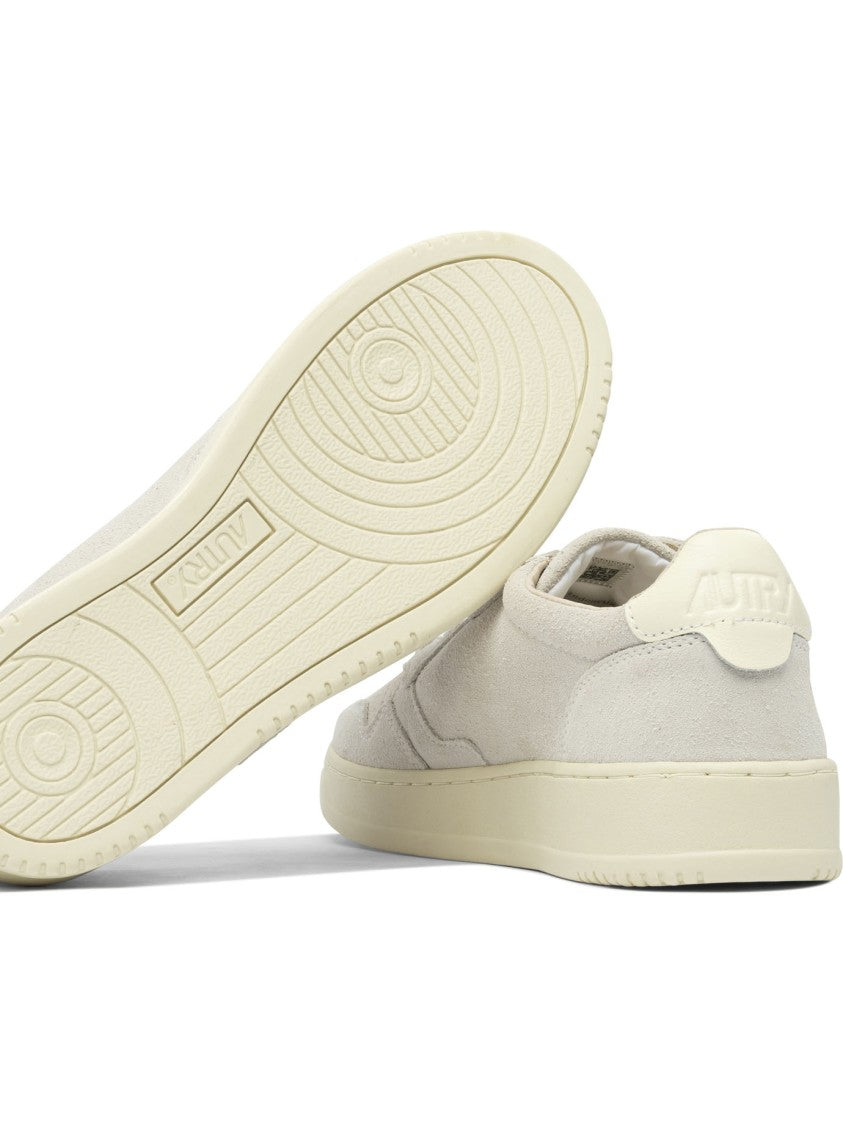 Autry Padded Collar Low-Top Sneakers With Microhole Toe Box