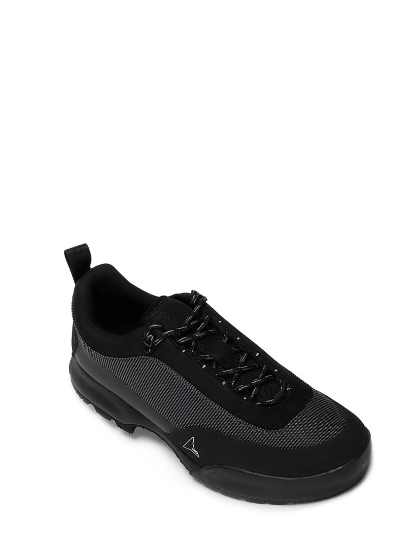 Roa Low-Profile Black Sneakers With Grey Embroidery