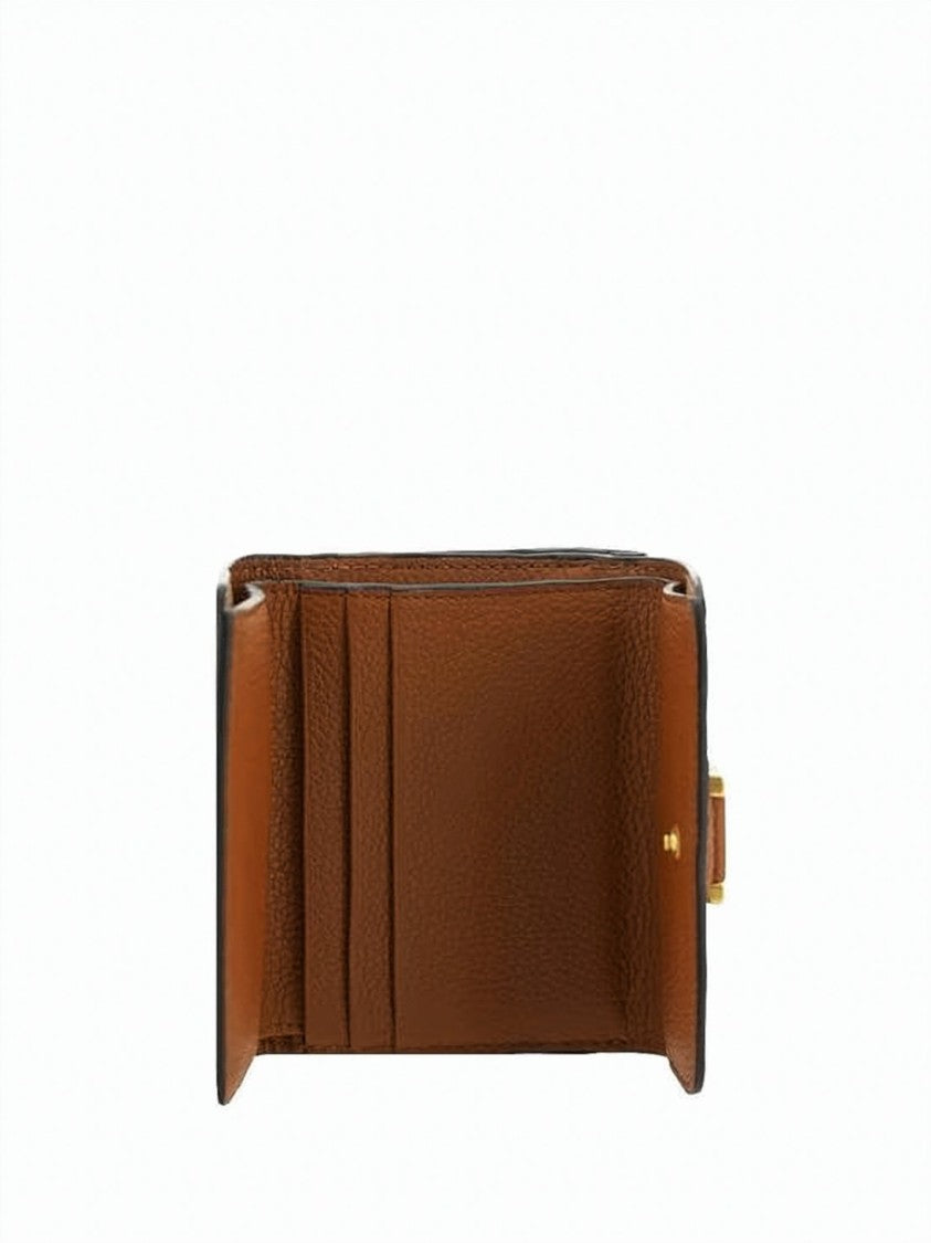 Chloé Compact Calf Leather Wallet With Gold-Tone Logo Detail