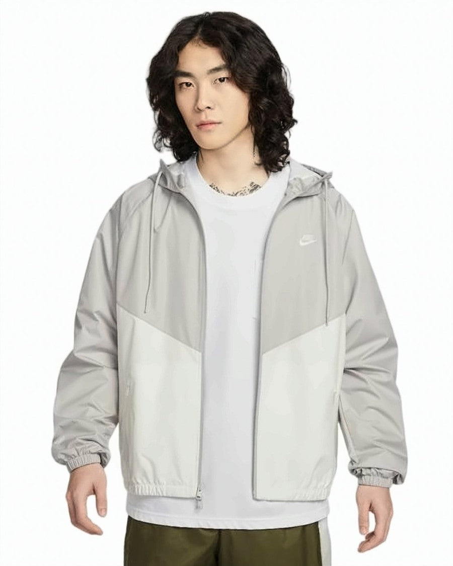 Nike Two-Tone Lightweight Nike Jacket With Adjustable Hood