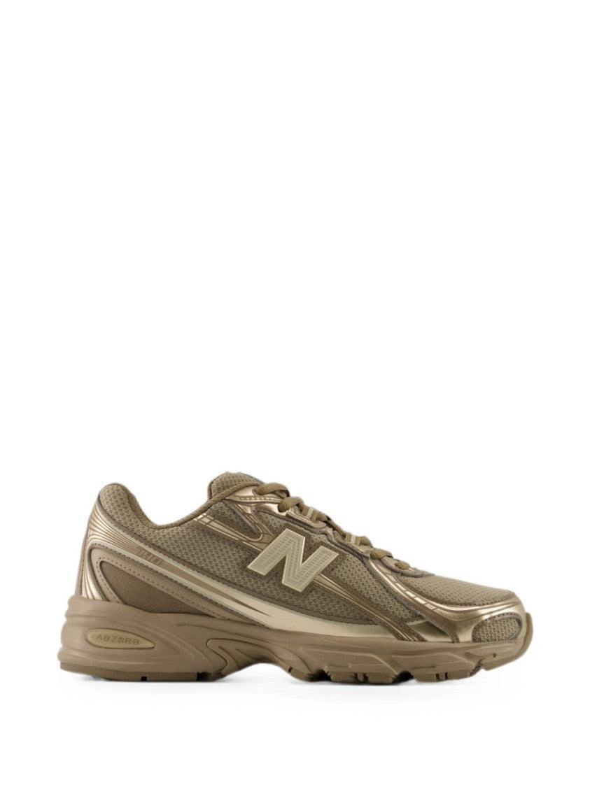 New Balance Streamlined Sneakers With Textured Fabric Upper