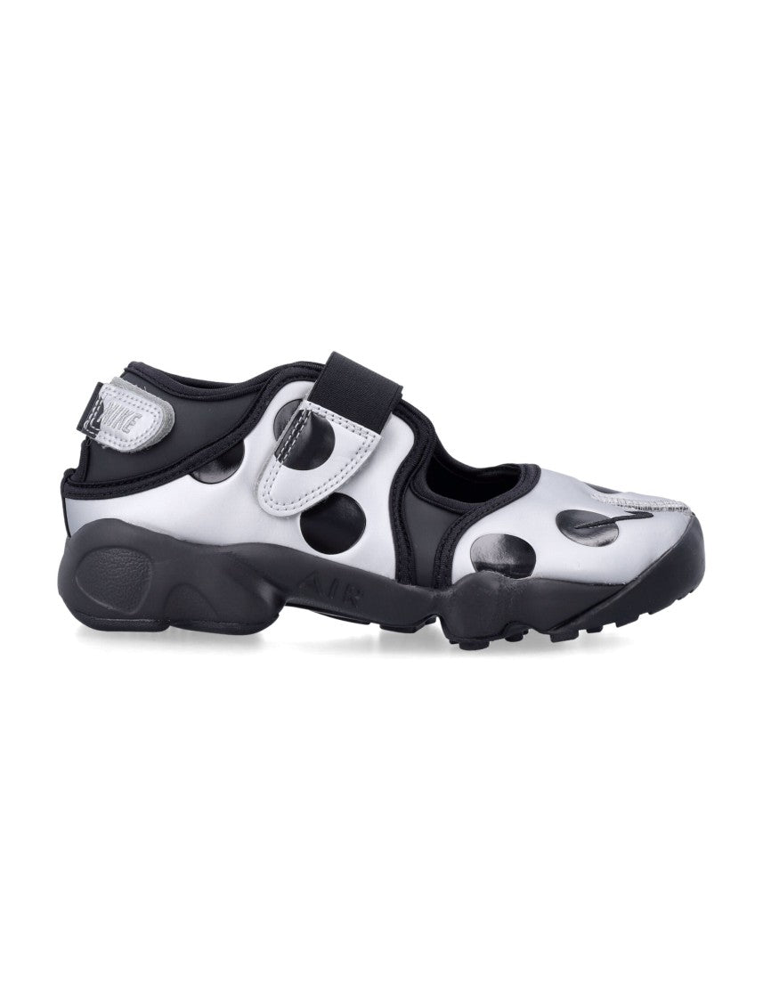 Nike Air Rift Synthetic Split-Toe Sneakers