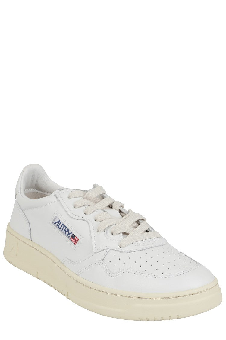 Autry Medalist Low-Top Sneaker