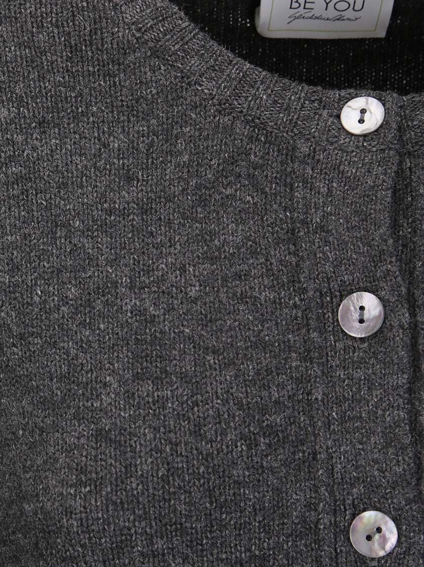 Be You Short-Fit Cashmere Cardigan With Mother-Of-Pearl Effect Buttons