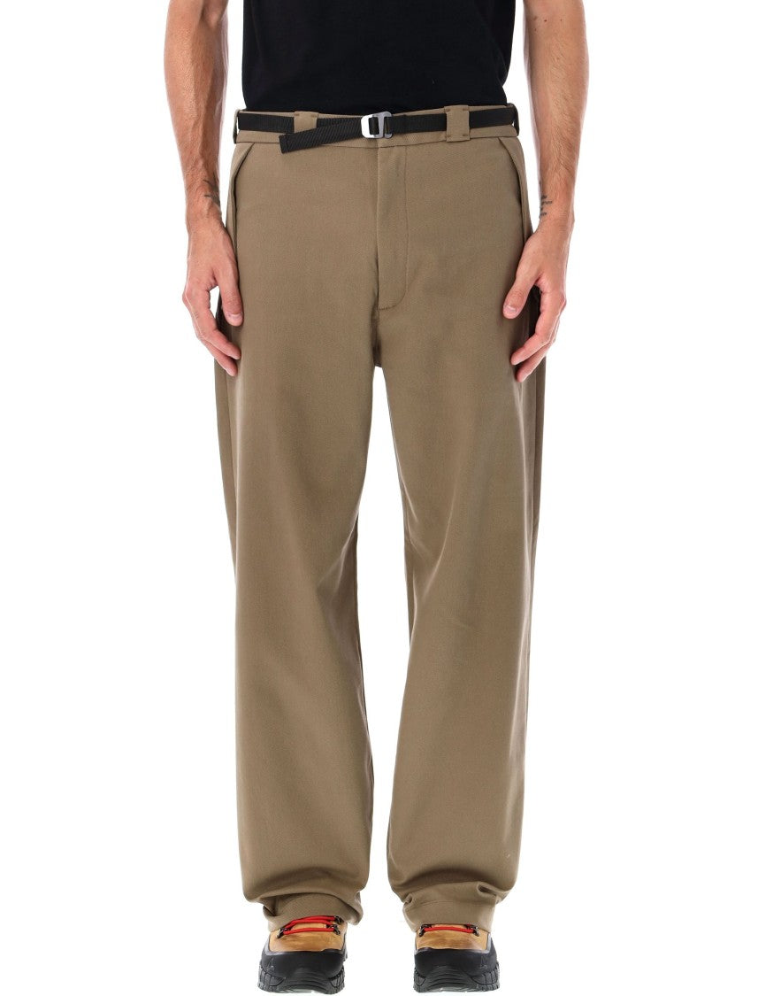 Roa Buckle Chino Pant