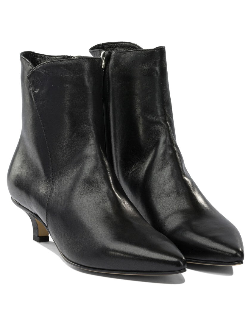 Pomme D'or Elegant Pointed-Toe Ankle Boots With Silhouette