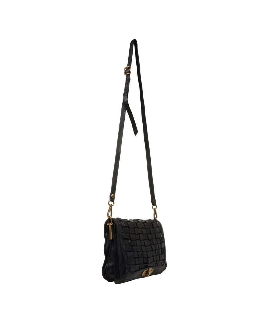 Campomaggi Shoulder Bag With Distinctive Woven Leather Design