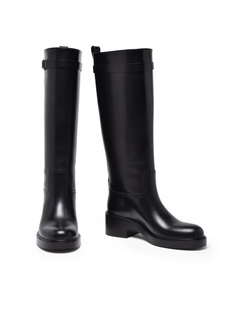 Salvatore Ferragamo Black Leather Rosalie Boots