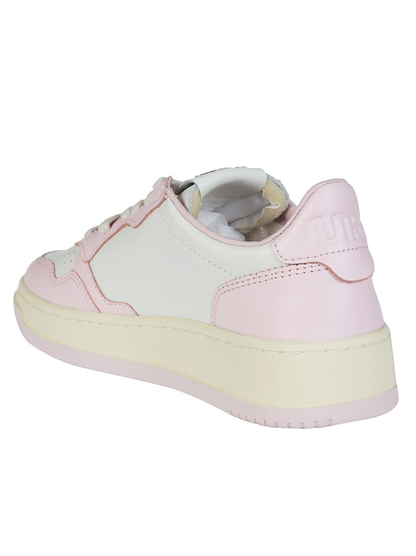 Autry Medalist Low-Top Sneakers