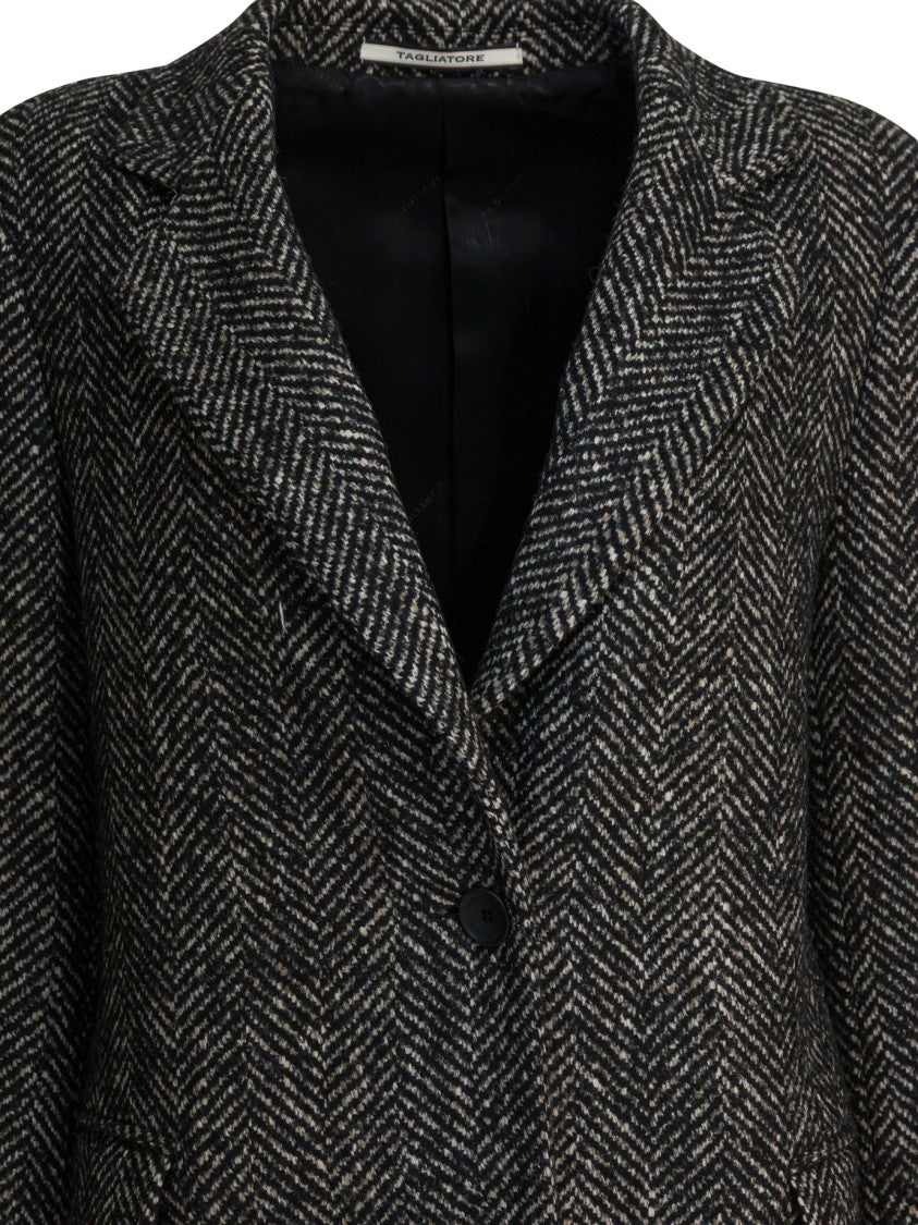 Tagliatore Tailored Herringbone Coat With Structured Silhouette