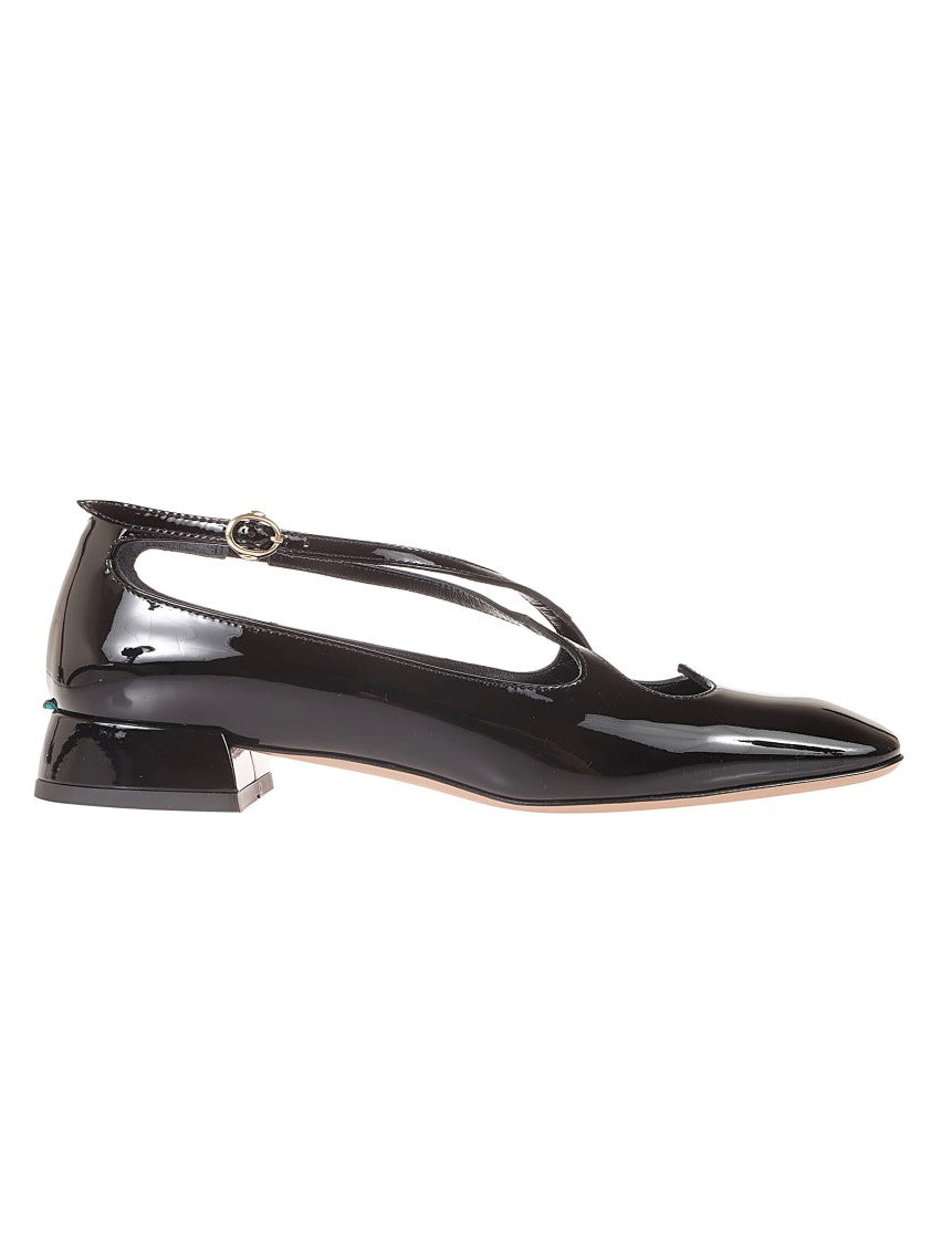 A. Bocca Pointed Toe Shoes With Cut-Out Detail