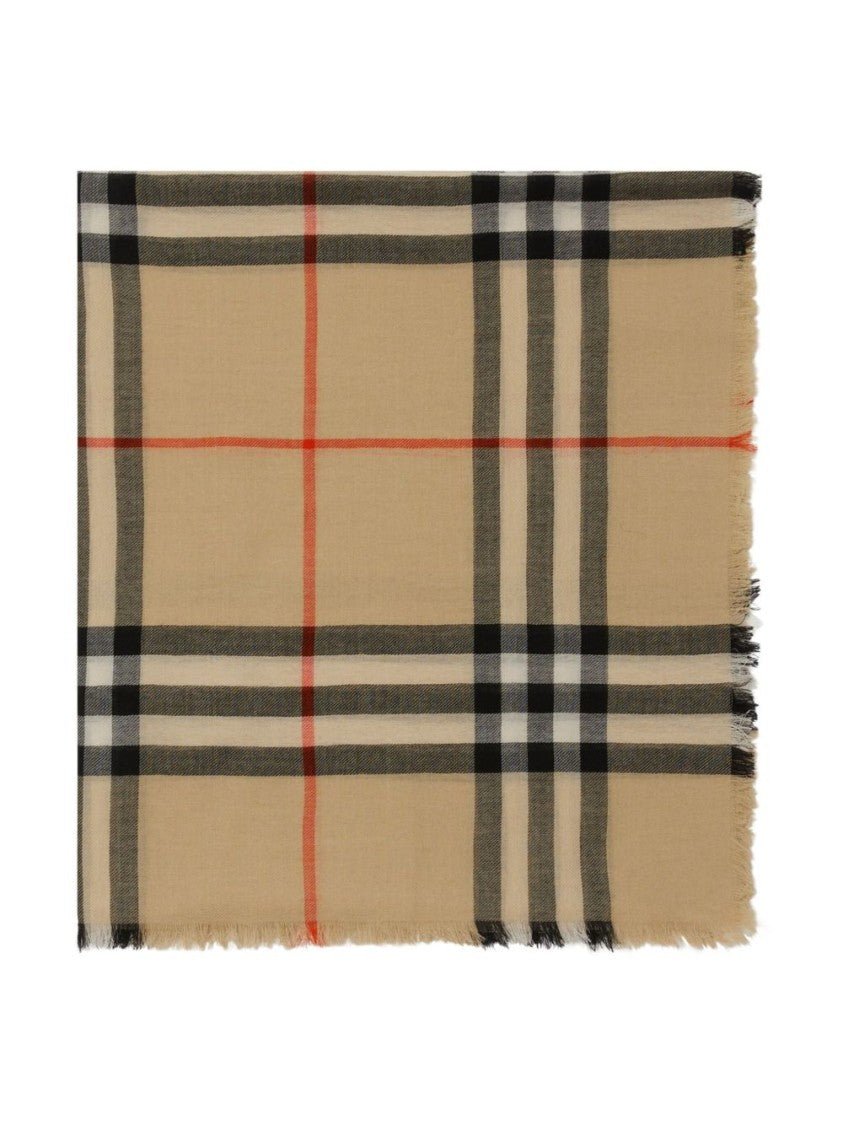 Burberry Classic Vintage Check Wool Scarf
