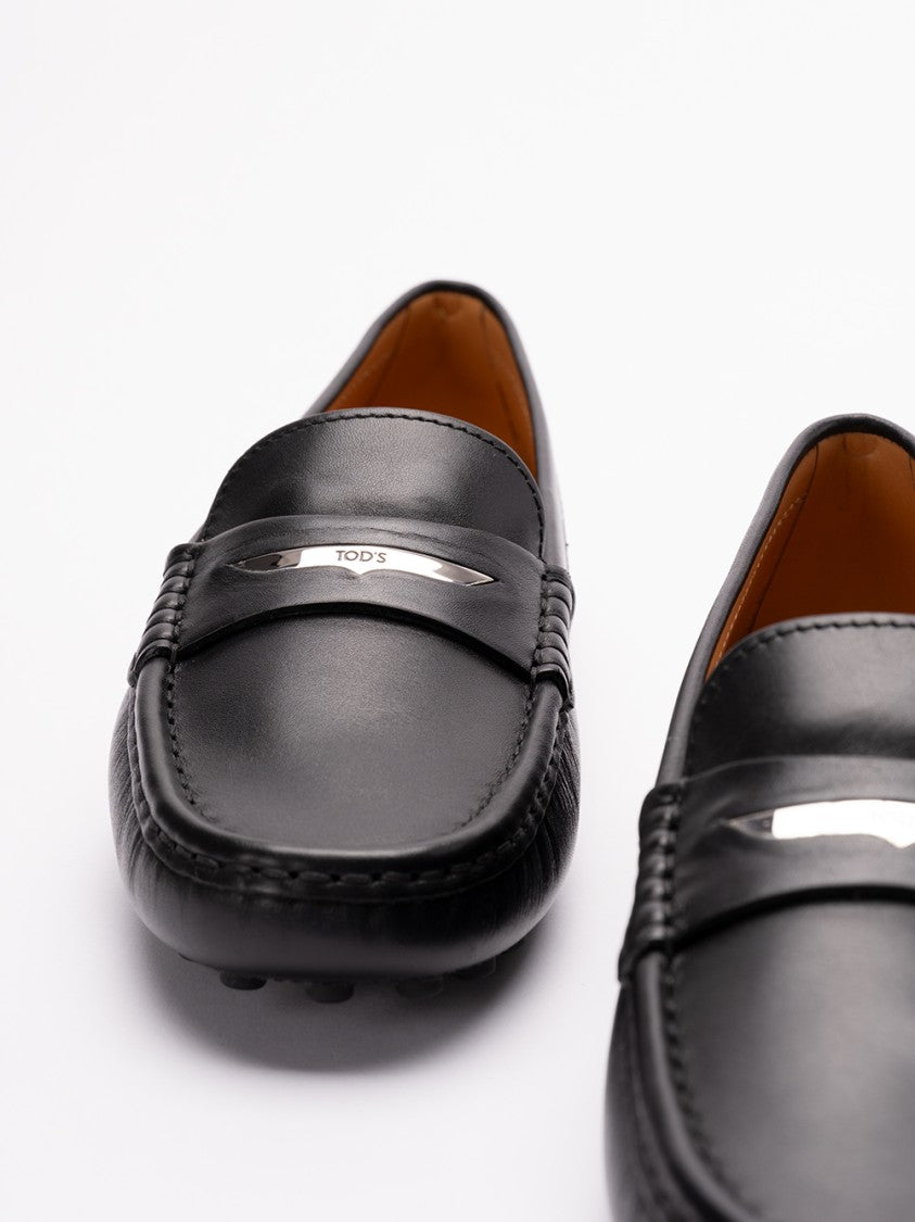 Tod's `Gommino` Loafers