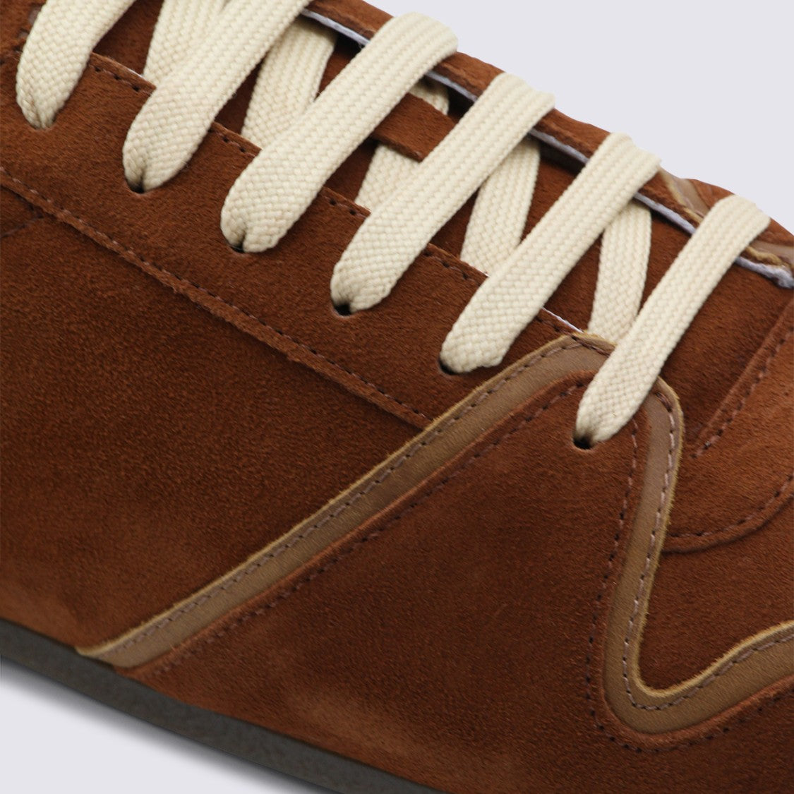 Moschino Low-Top Sneakers With Streamlined Design