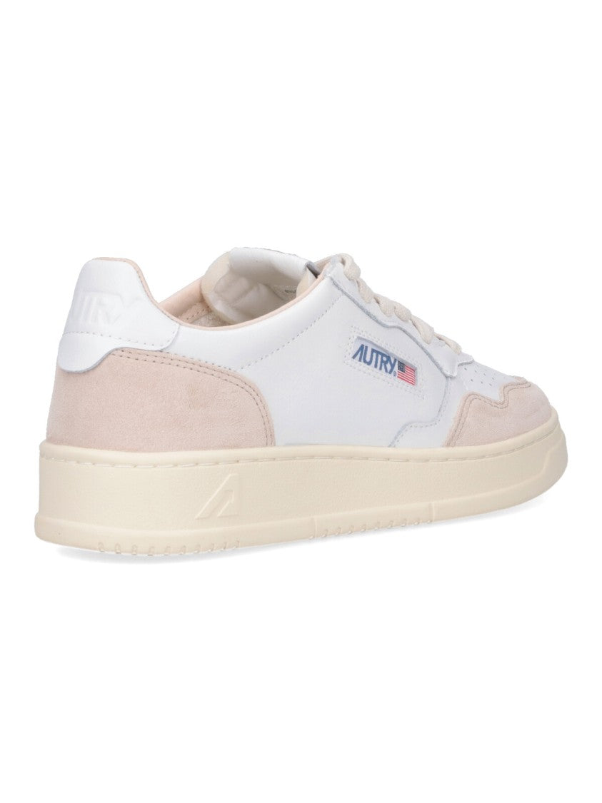 Autry White Medalist Leather Low Sneakers