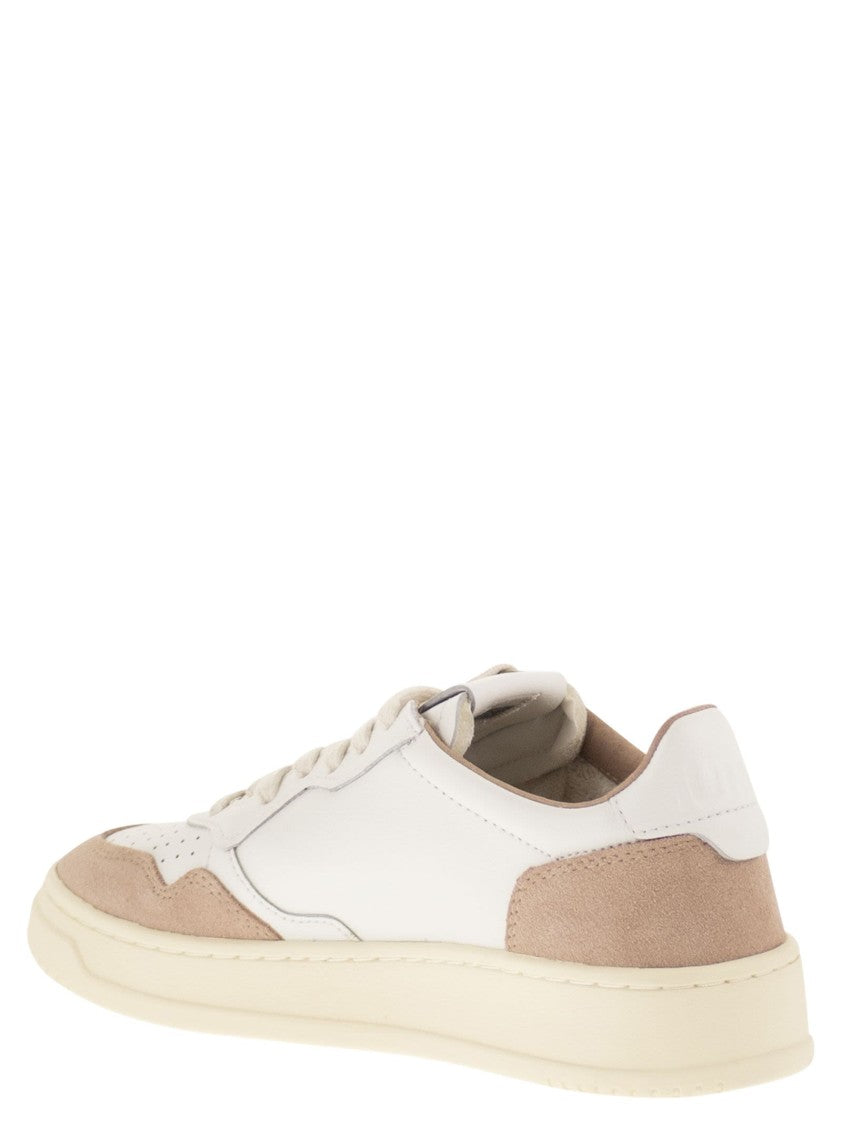 Autry Medalist Low - Leather And Suede Sneakers