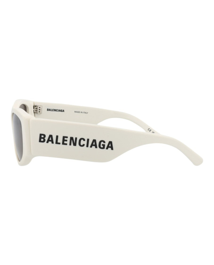 Balenciaga Cat-Eye Frame Sunglasses In Recycled Acetate