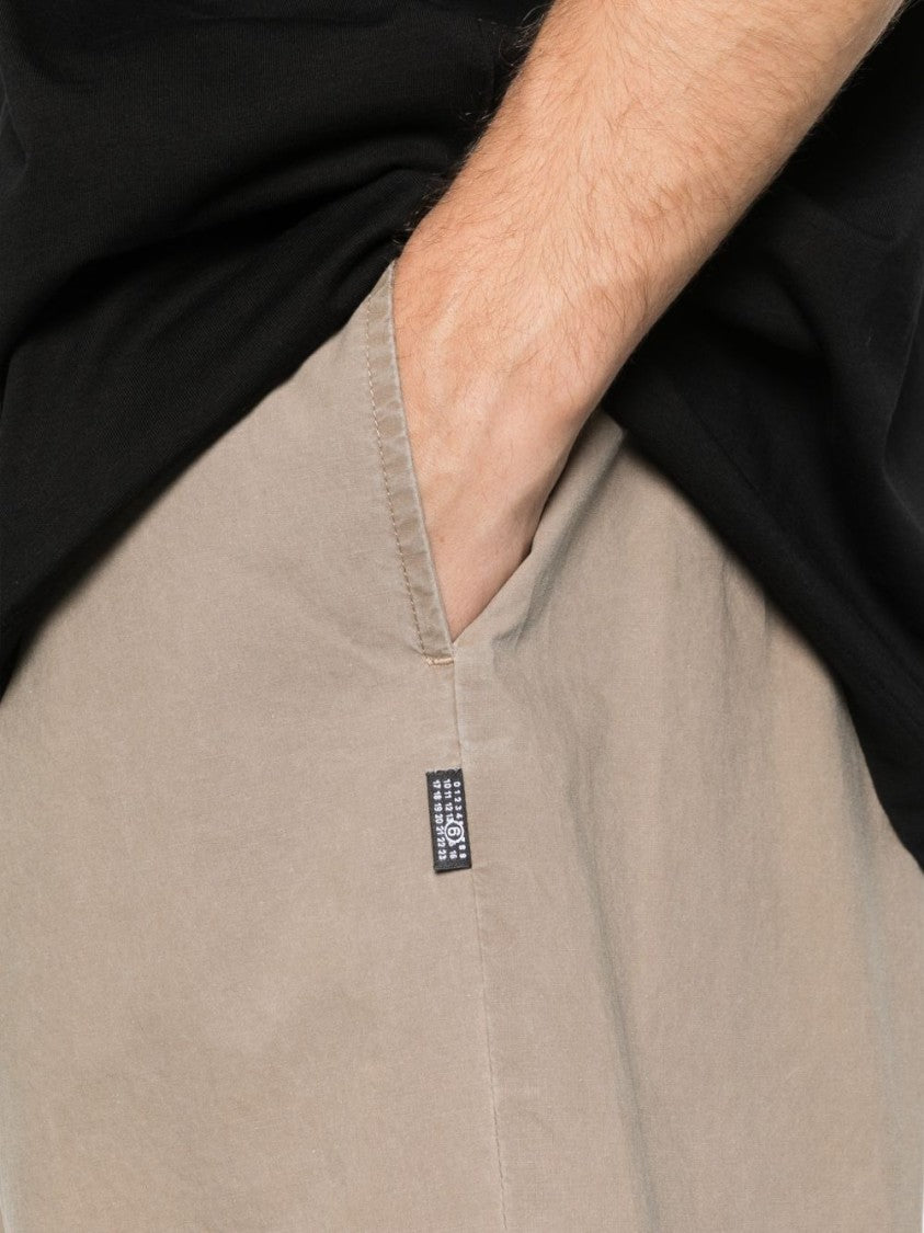 Mm6 By Maison Margiela Relaxed Fit Beige Shorts With Contrasting Waistband