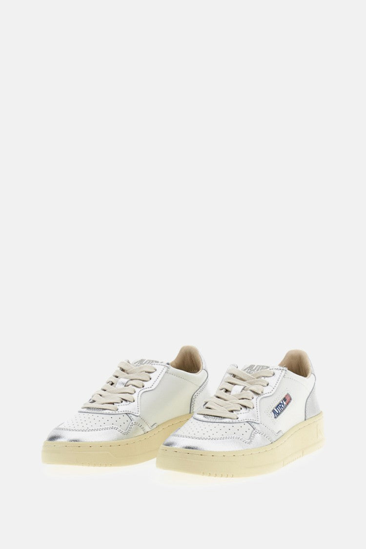 Autry White Silver Medalist Low Leather Sneakers